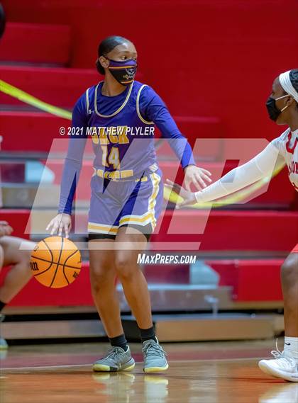 Thumbnail 1 in Jack Britt @ Seventy-First photogallery.