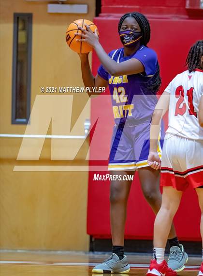 Thumbnail 1 in Jack Britt @ Seventy-First photogallery.