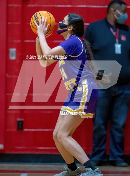 Thumbnail 3 in Jack Britt @ Seventy-First photogallery.