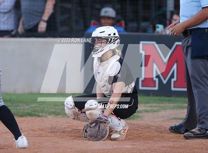 Thumbnail 2 in Norman @ Mustang photogallery.