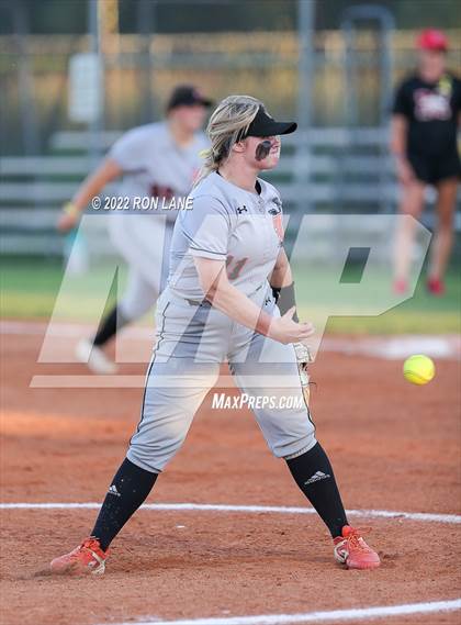 Thumbnail 3 in Norman @ Mustang photogallery.