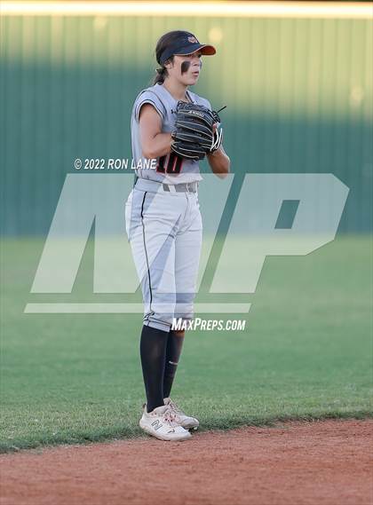 Thumbnail 1 in Norman @ Mustang photogallery.
