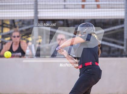 Thumbnail 3 in Norman @ Mustang photogallery.