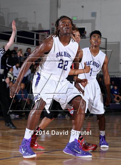 Thumbnail 2 in Cordova vs. Sacramento (St. Hope Elite Classic) photogallery.