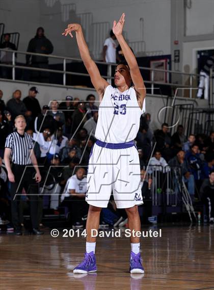 Thumbnail 1 in Cordova vs. Sacramento (St. Hope Elite Classic) photogallery.