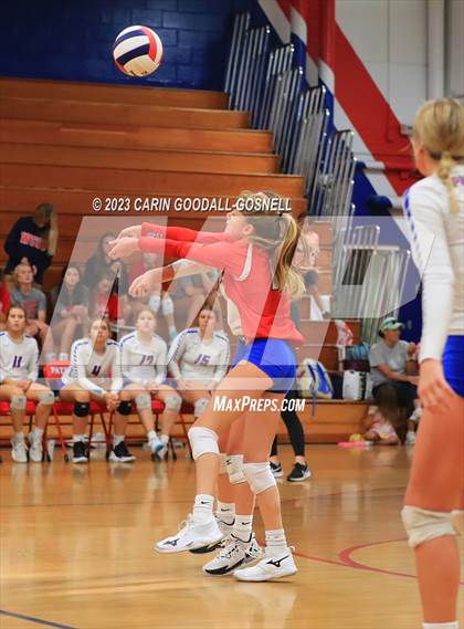 Thumbnail 3 in Croatan @ West Carteret photogallery.