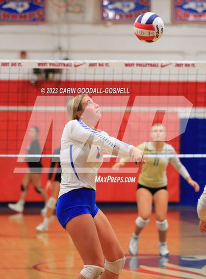 Thumbnail 2 in Croatan @ West Carteret photogallery.