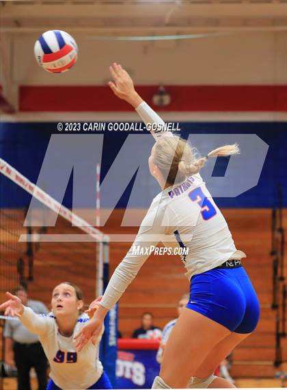 Thumbnail 1 in Croatan @ West Carteret photogallery.