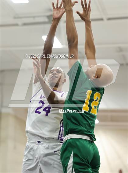 Thumbnail 3 in Lipscomb Academy vs Hillsboro photogallery.