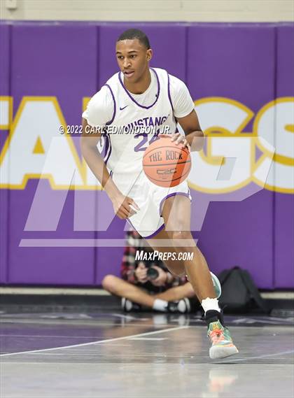 Thumbnail 3 in Lipscomb Academy vs Hillsboro photogallery.