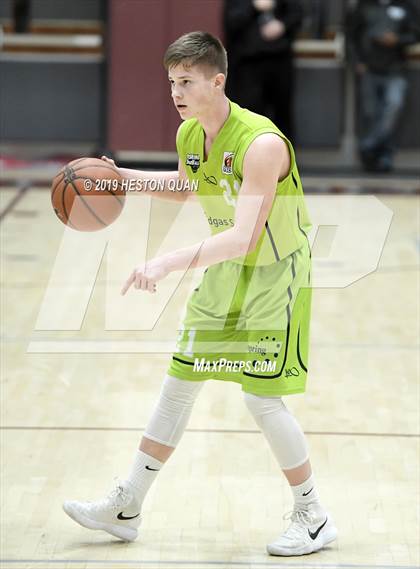 Thumbnail 3 in Fairmont Prep vs. Urspring - Germany (Rancho Mirage Holiday Invitational) photogallery.