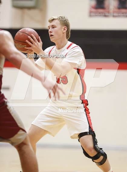 Thumbnail 2 in Fowler vs. Granite Hills photogallery.