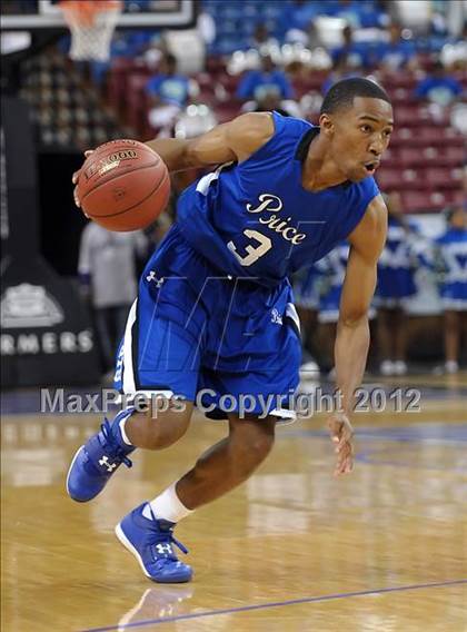 Thumbnail 1 in Price vs. Salesian (CIF State D4 Final) photogallery.