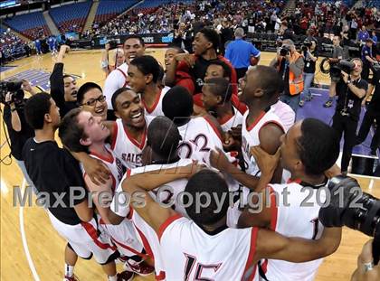 Thumbnail 1 in Price vs. Salesian (CIF State D4 Final) photogallery.