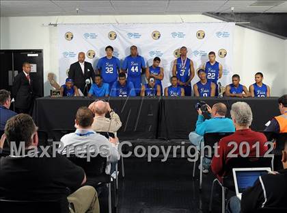 Thumbnail 1 in Price vs. Salesian (CIF State D4 Final) photogallery.