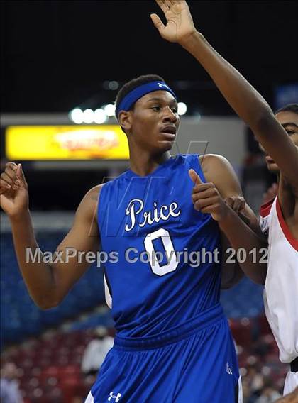 Thumbnail 3 in Price vs. Salesian (CIF State D4 Final) photogallery.