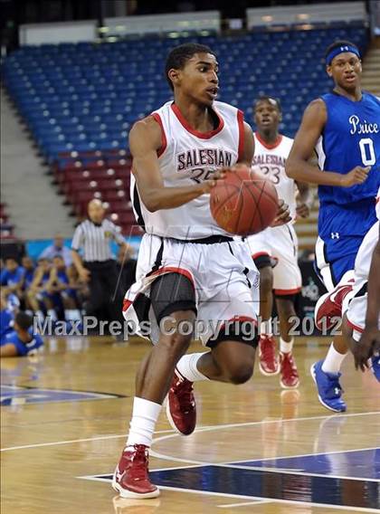 Thumbnail 3 in Price vs. Salesian (CIF State D4 Final) photogallery.