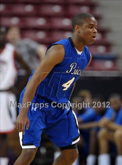 Thumbnail 3 in Price vs. Salesian (CIF State D4 Final) photogallery.
