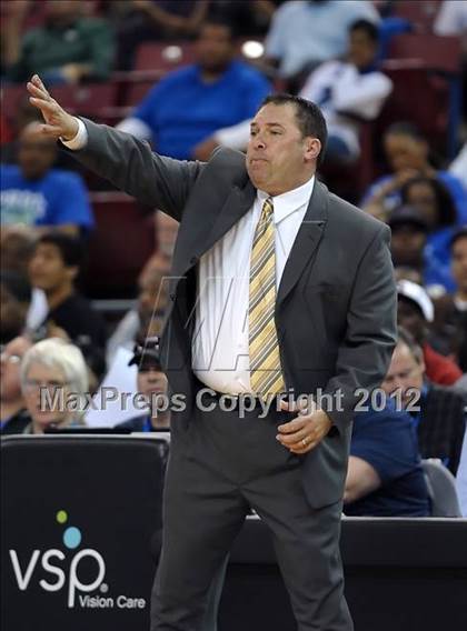 Thumbnail 2 in Price vs. Salesian (CIF State D4 Final) photogallery.