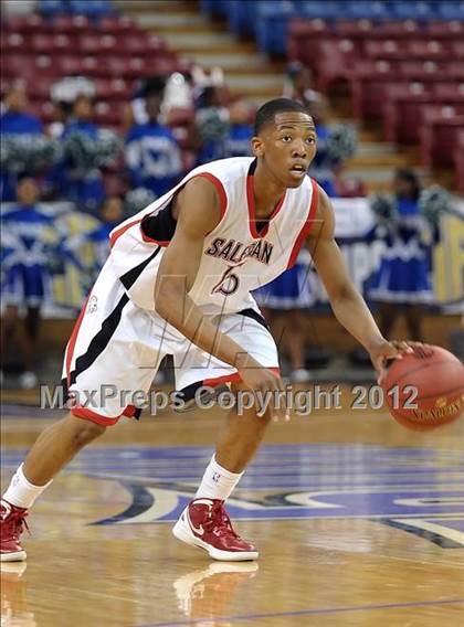 Thumbnail 2 in Price vs. Salesian (CIF State D4 Final) photogallery.