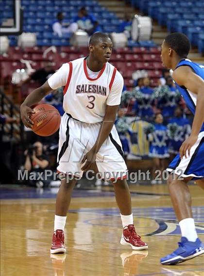 Thumbnail 1 in Price vs. Salesian (CIF State D4 Final) photogallery.
