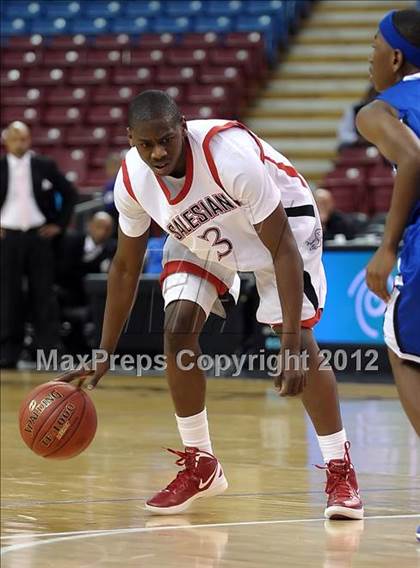 Thumbnail 3 in Price vs. Salesian (CIF State D4 Final) photogallery.