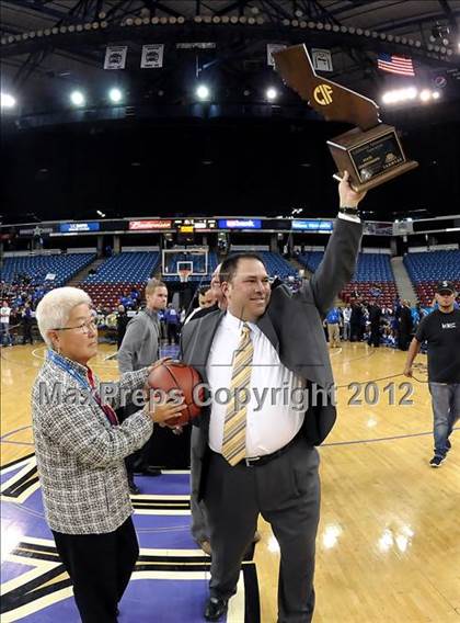 Thumbnail 2 in Price vs. Salesian (CIF State D4 Final) photogallery.