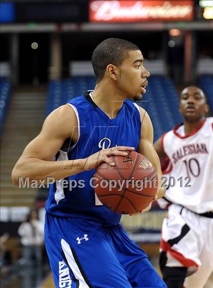 Thumbnail 3 in Price vs. Salesian (CIF State D4 Final) photogallery.