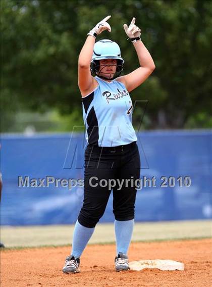 Thumbnail 3 in Reicher Catholic vs Red Oak (TAPPS 3A Semifinal) photogallery.