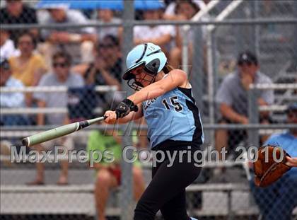 Thumbnail 3 in Reicher Catholic vs Red Oak (TAPPS 3A Semifinal) photogallery.