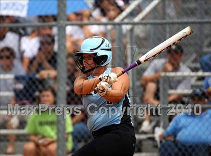Thumbnail 2 in Reicher Catholic vs Red Oak (TAPPS 3A Semifinal) photogallery.