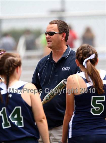 Thumbnail 3 in Reicher Catholic vs Red Oak (TAPPS 3A Semifinal) photogallery.