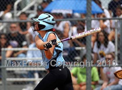 Thumbnail 1 in Reicher Catholic vs Red Oak (TAPPS 3A Semifinal) photogallery.