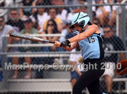 Thumbnail 2 in Reicher Catholic vs Red Oak (TAPPS 3A Semifinal) photogallery.