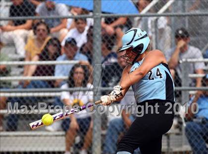 Thumbnail 2 in Reicher Catholic vs Red Oak (TAPPS 3A Semifinal) photogallery.