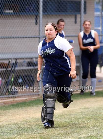 Thumbnail 3 in Reicher Catholic vs Red Oak (TAPPS 3A Semifinal) photogallery.