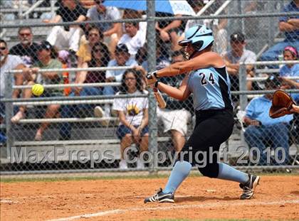 Thumbnail 1 in Reicher Catholic vs Red Oak (TAPPS 3A Semifinal) photogallery.