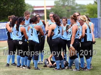 Thumbnail 2 in Reicher Catholic vs Red Oak (TAPPS 3A Semifinal) photogallery.