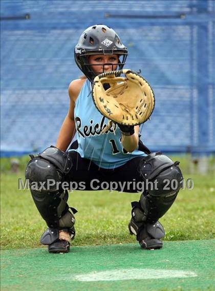 Thumbnail 2 in Reicher Catholic vs Red Oak (TAPPS 3A Semifinal) photogallery.