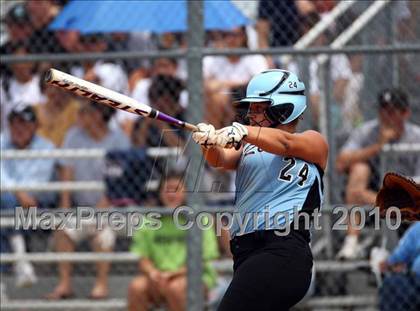 Thumbnail 3 in Reicher Catholic vs Red Oak (TAPPS 3A Semifinal) photogallery.