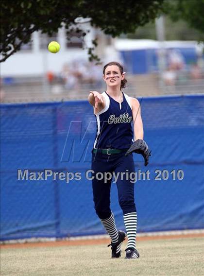 Thumbnail 3 in Reicher Catholic vs Red Oak (TAPPS 3A Semifinal) photogallery.