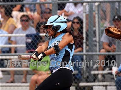 Thumbnail 1 in Reicher Catholic vs Red Oak (TAPPS 3A Semifinal) photogallery.