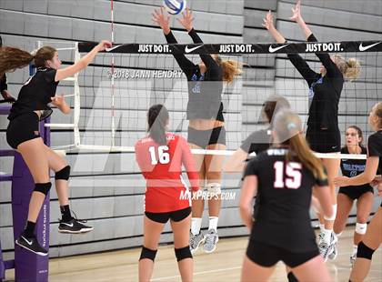 Thumbnail 3 in Walton vs. Harvard-Westlake (Durango Fall Classic) photogallery.