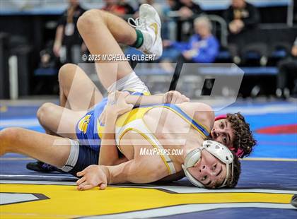 Thumbnail 1 in NYSPHSAA Division 2 State Championships (Semi Finals 101 to 138) photogallery.