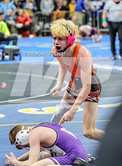 Thumbnail 2 in NYSPHSAA Division 2 State Championships (Semi Finals 101 to 138) photogallery.