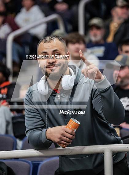 Thumbnail 1 in NYSPHSAA Division 2 State Championships (Semi Finals 101 to 138) photogallery.