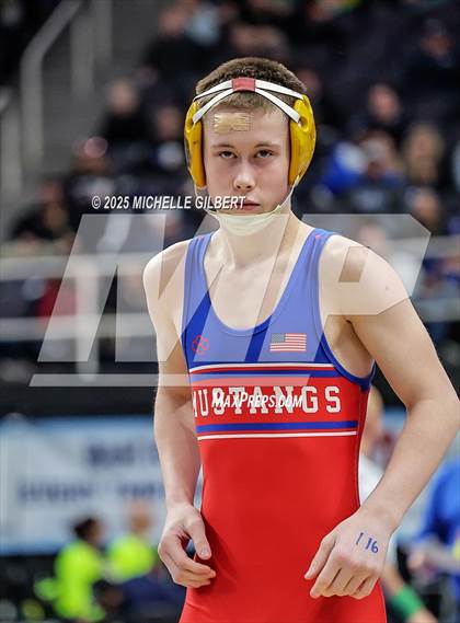 Thumbnail 2 in NYSPHSAA Division 2 State Championships (Semi Finals 101 to 138) photogallery.