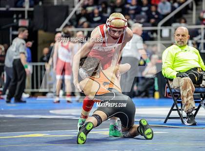 Thumbnail 2 in NYSPHSAA Division 2 State Championships (Semi Finals 101 to 138) photogallery.