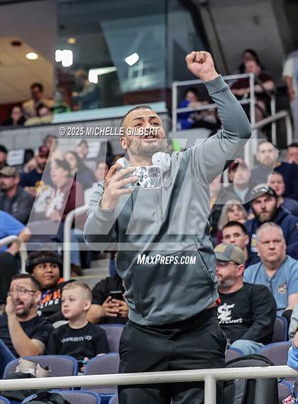 Thumbnail 2 in NYSPHSAA Division 2 State Championships (Semi Finals 101 to 138) photogallery.