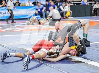 Thumbnail 3 in NYSPHSAA Division 2 State Championships (Semi Finals 101 to 138) photogallery.